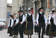 07-07-spectacle