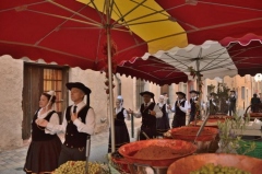 Les Plijadur An Dañs au marché